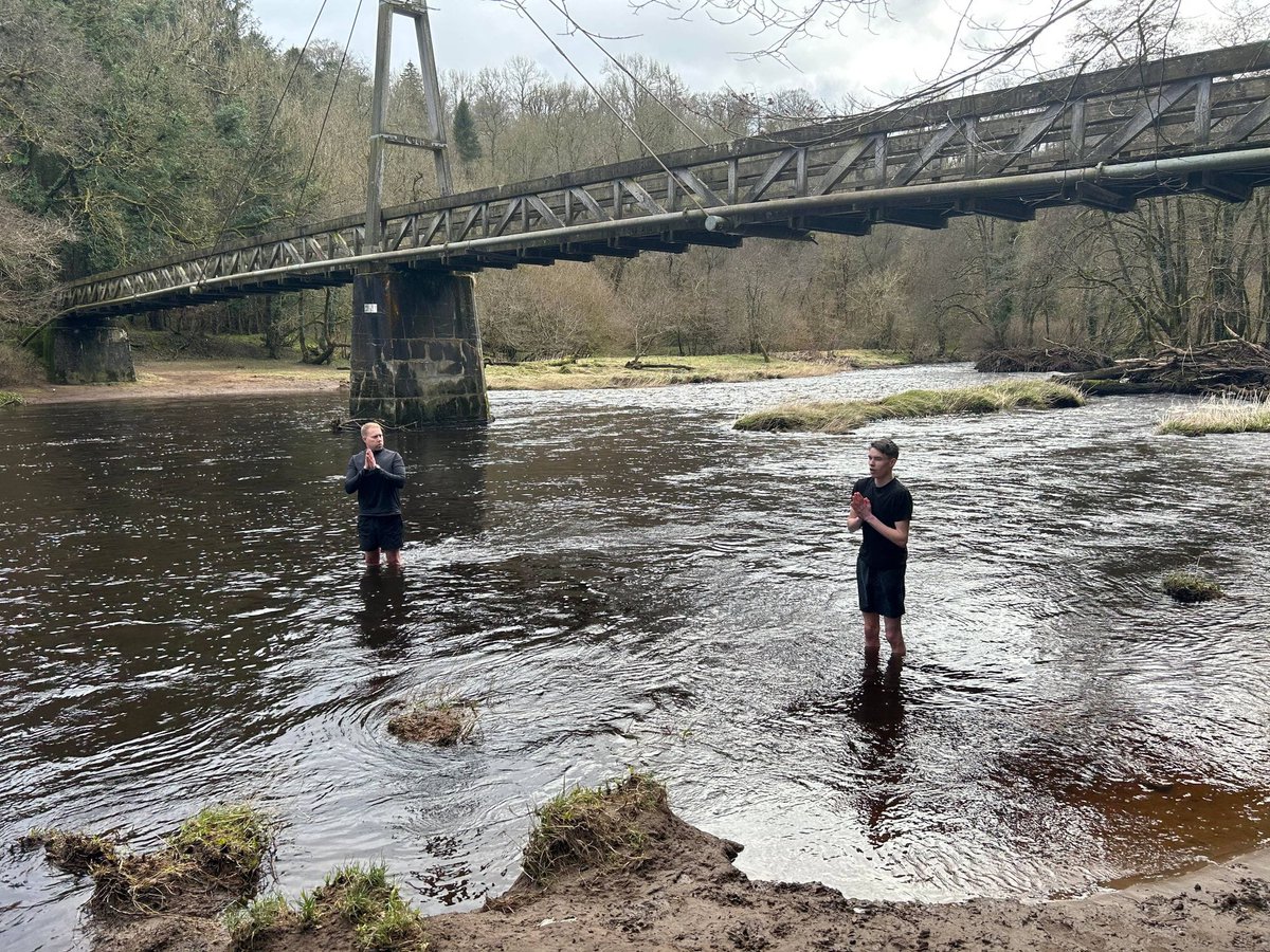 TheGIVIT's tweet photo. Today The GIVIT done a 4 mile walk today in Chatelherault 
along with some cold water therapy 💧 A very refreshing day! #Recovery https://t.co/tHSUt7auDZ