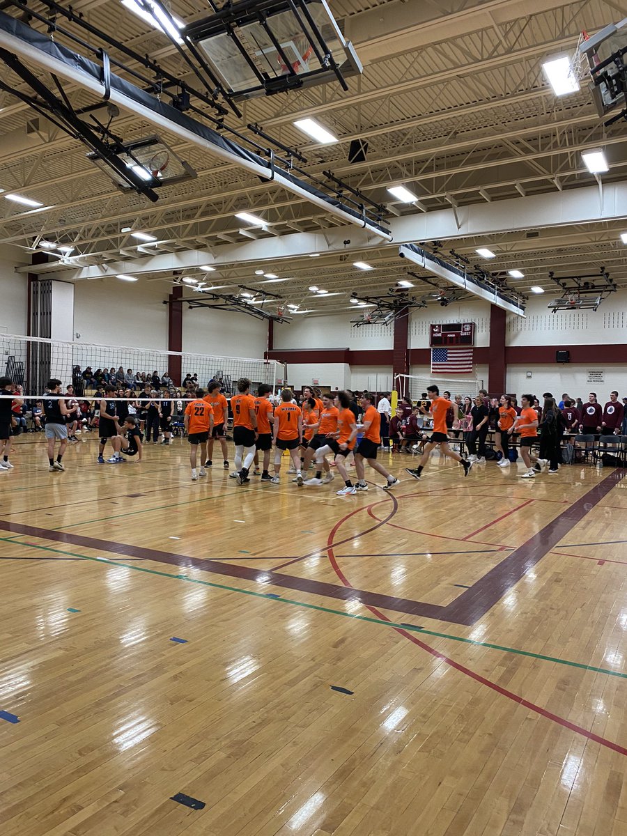 Fun time watching this group play. @tigers_ue <a href="/UECSDTigers/">UECSD Tigers</a> <a href="/UeTigersbball/">UETigersbball</a> <a href="/UETigersVball/">UE Tigers Volleyball</a> <a href="/UEHSBaseball/">UEHS Baseball</a>