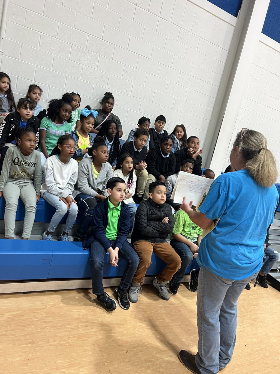 ElementaryLake's tweet photo. The Nutrien Seed Survivor truck visited LPE’s 3rd and 4th graders on Friday. Scholars learned all about Louisiana agriculture, played interactive games, and planted their own sunflower seeds to take home. https://t.co/KebIPjOF7M