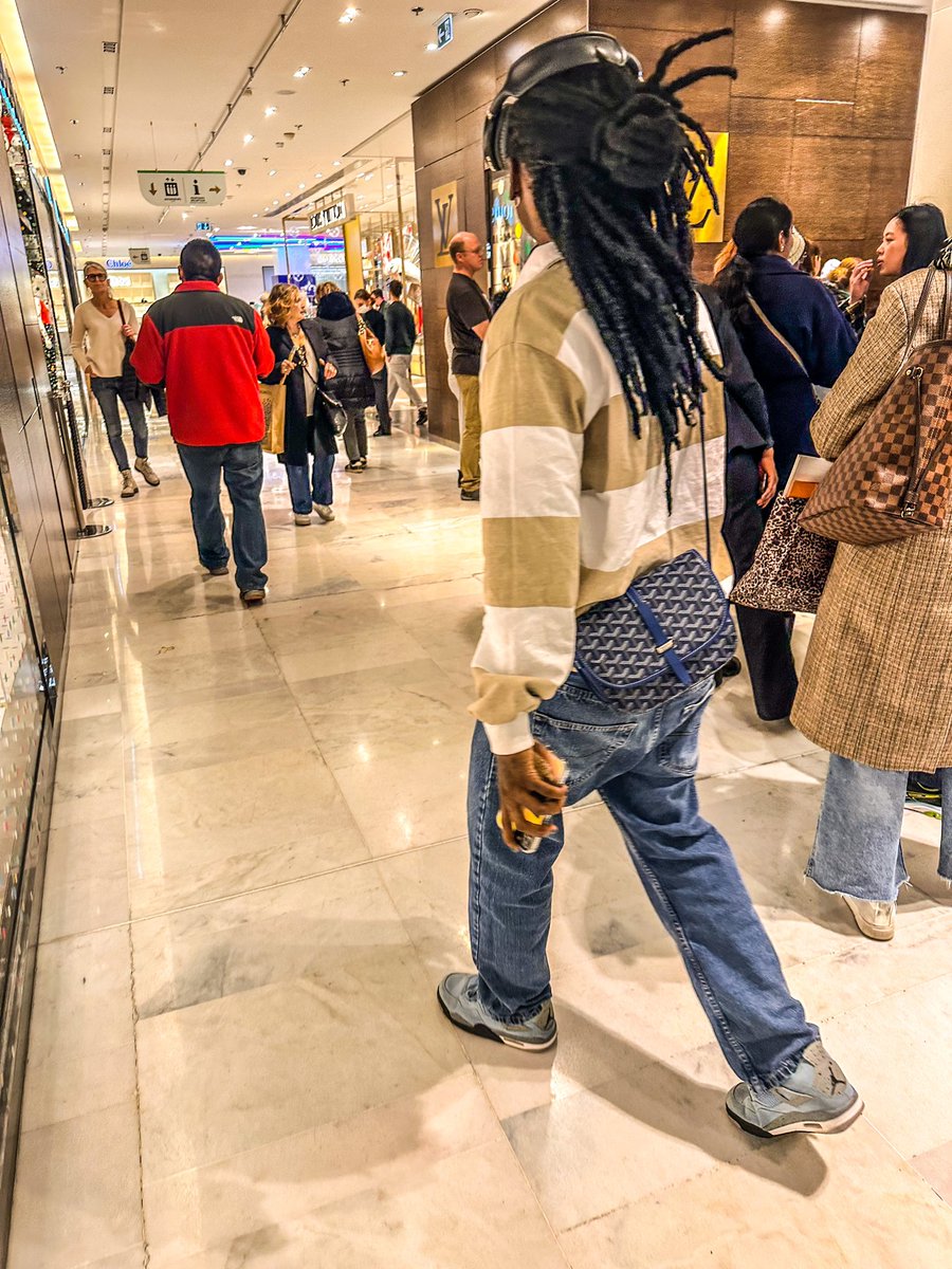 kingpepita_'s tweet image. De passage à Paris 🇫🇷

#EuroTour23 
NEXT STOP 🔜 AMSTERDAM 🇳🇱