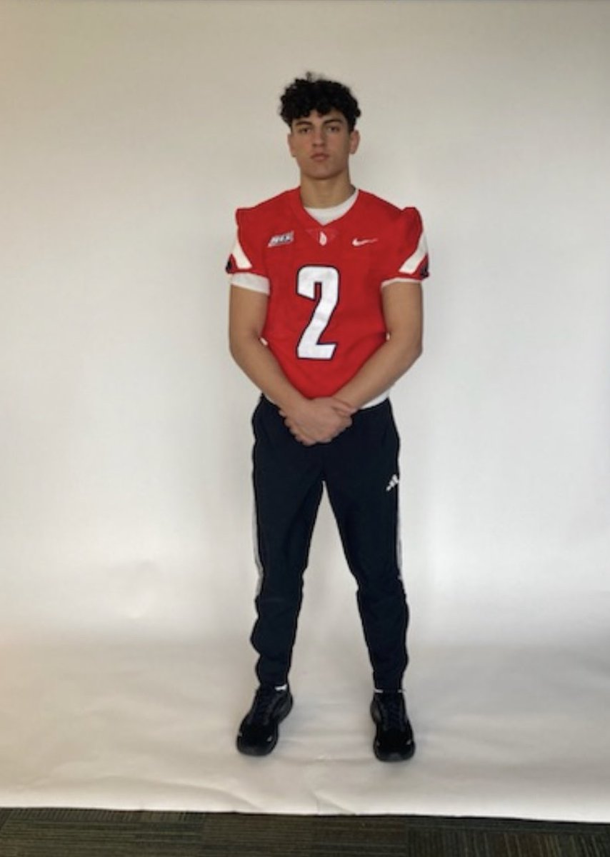 I had a great time <a href="/DuqFB/">Duquesne Football</a> spring practice today! Thank you @CoachFarisonDUQ for having me on campus!!