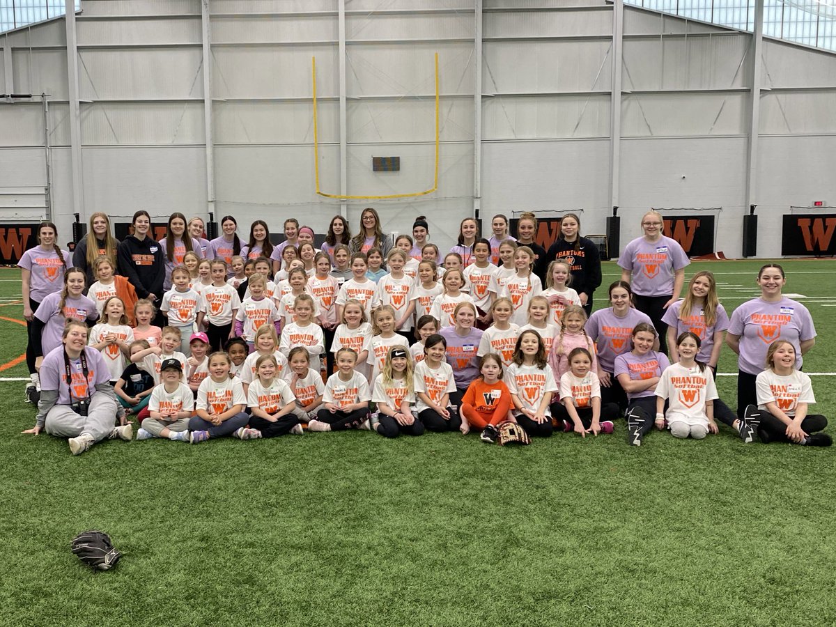 SoftballWDP's tweet photo. WOW are our hearts full😍Thank you to everyone for making our SECOND Phuture Phantoms camp a success. We had so much fun and are very proud of our campers and high school athletes for their incredible effort. #GoPhantoms 🖤🥎🧡 https://t.co/kStZ5sbF8M