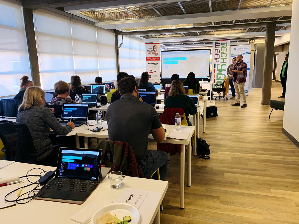 YvonnePilon's tweet image. Over the past 6 years, we&apos;ve seen thousands of entrepreneurs, tech and business leaders, talent, and community members come together to celebrate and connect via #TechWeekYQG! 

But let&apos;s not forget the real magic of this event - the &quot;people&quot; collisions. It&apos;s where ideas are…