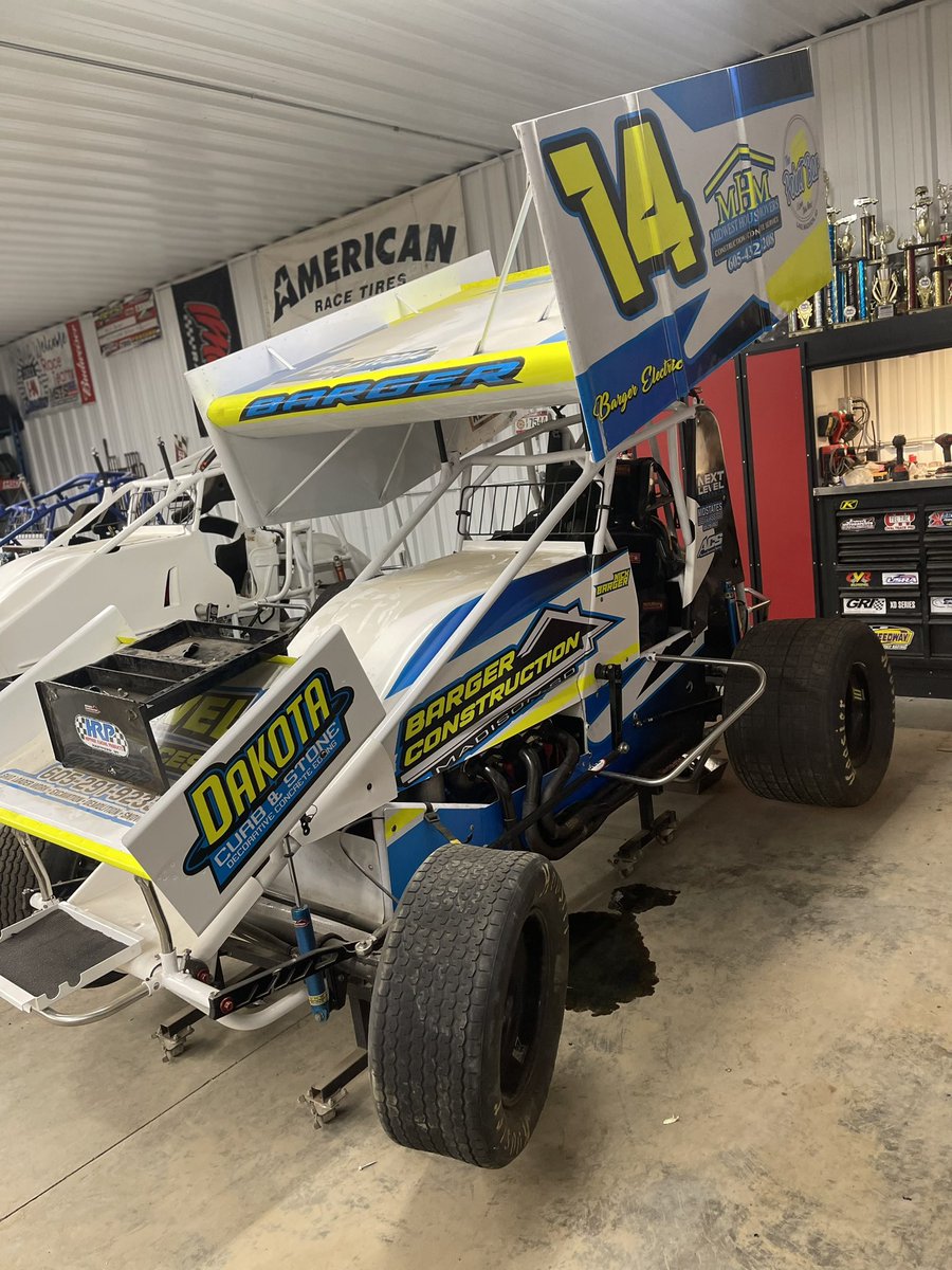 shayne_devaney's tweet image. Getting nicks car ready to go into the trailer so it can be spit shined for Monday night! #RSE2023