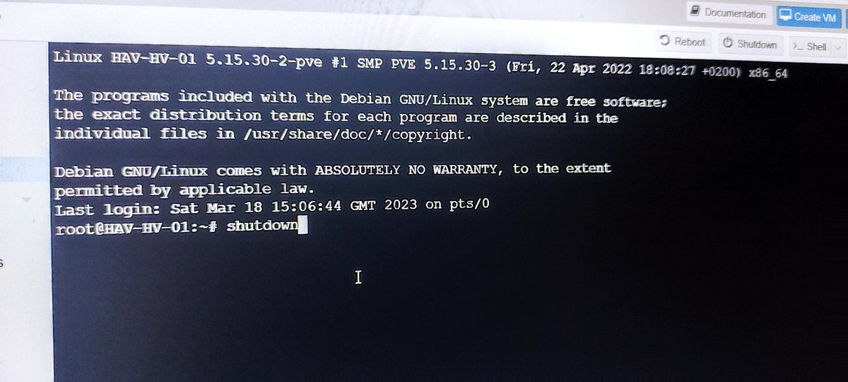 2e0emo's tweet photo. Happy retirement proxmox server https://t.co/f75Z1TMV9W