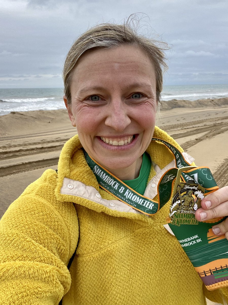 MrsHarrisGCPS's tweet photo. Solid week of getting those steps in…capped off with the Shamrock 8k today! #GMSWellness https://t.co/jbLOBBlpf1