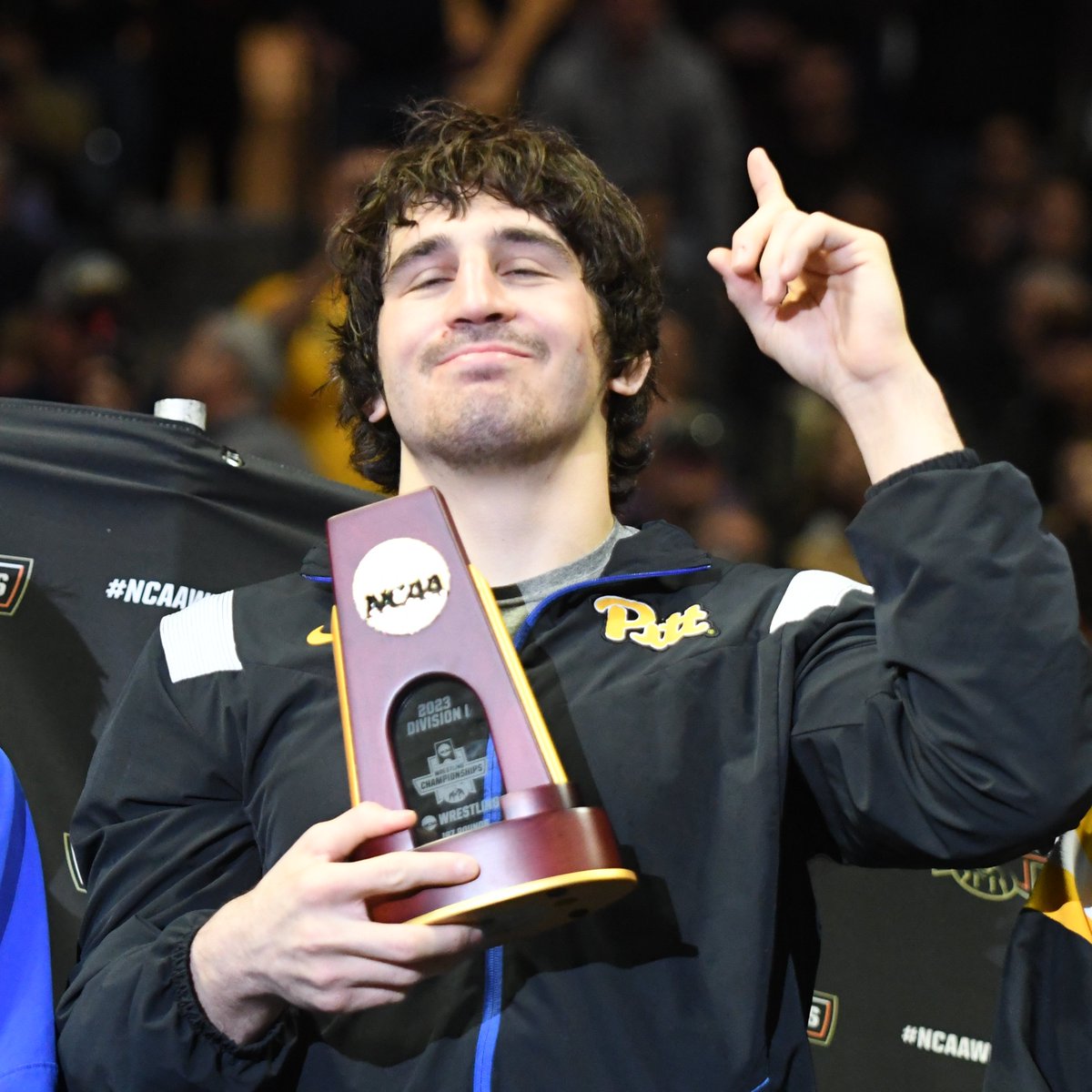 Atop the NCAA's 197 podium ☝️

Pitt's Nino Bonaccorsi 🥇

#H2P » <a href="/NCAAWrestling/">NCAA Men's Wrestling</a>
