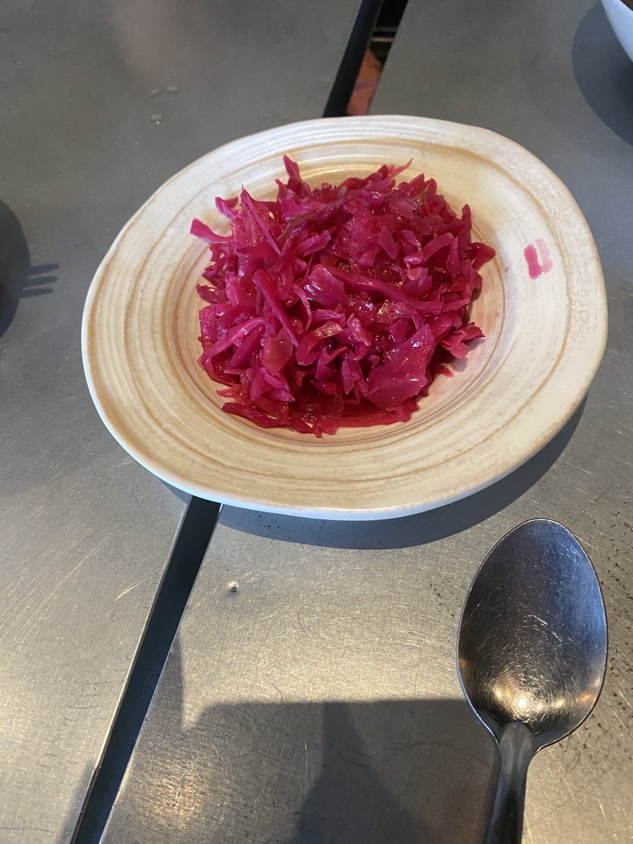 bhkoe's tweet image. Spoon but no pork. #RedCabbage #Spoon&amp;amp;Pork