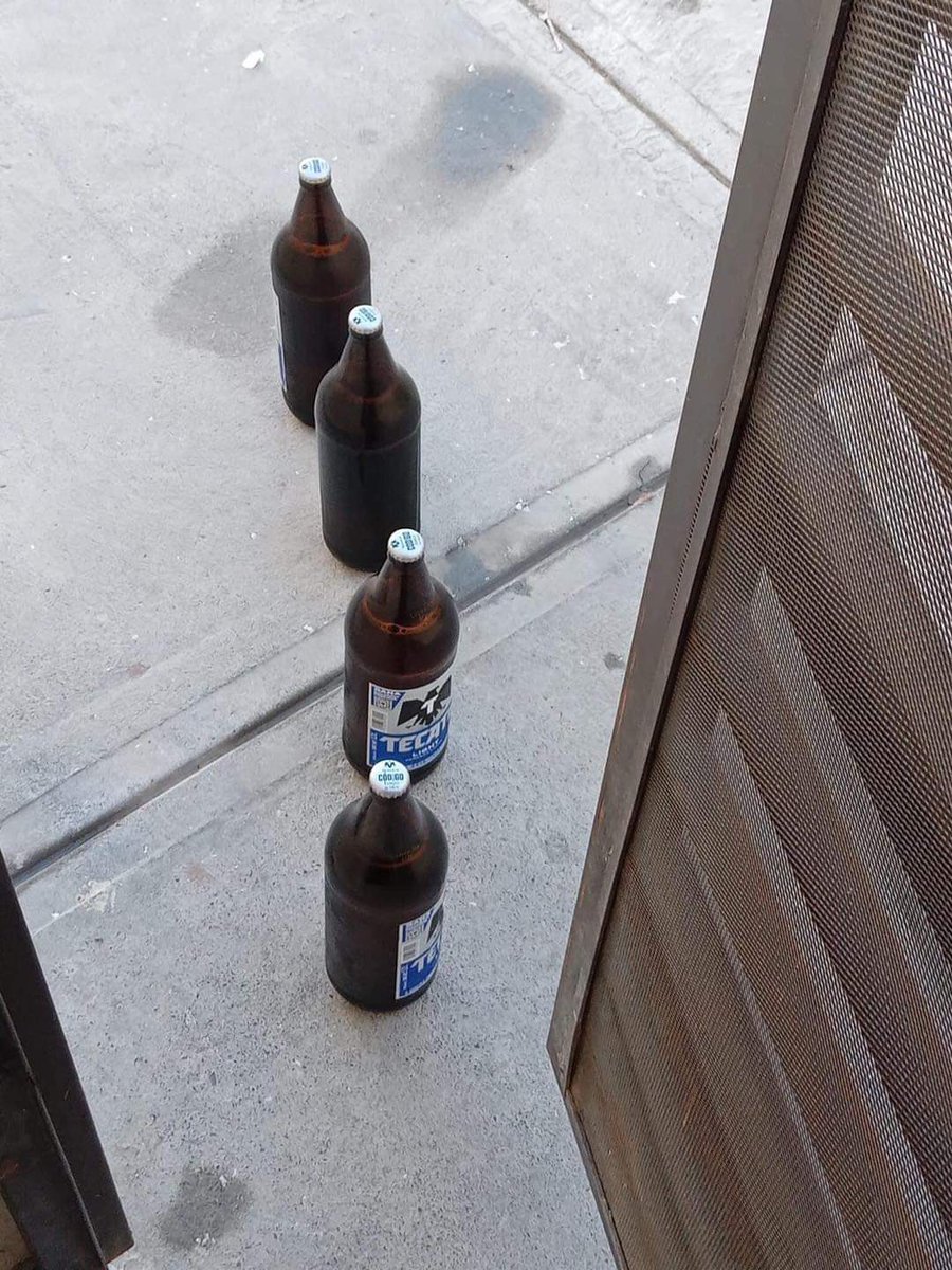 corridosybandas's tweet photo. Alv me llego visita, pasen muchachos. https://t.co/xEtLD03A5H