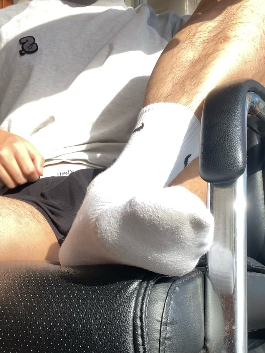 Cccheung_'s tweet photo. Trample ur fcking Ass,bitch https://t.co/sRVZ9gktxw