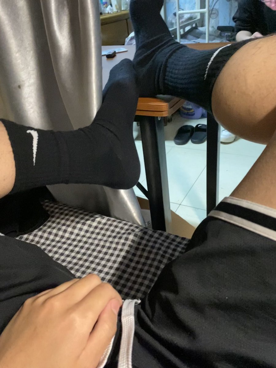 Cccheung_'s tweet photo. Trample ur fcking Ass,bitch https://t.co/sRVZ9gktxw
