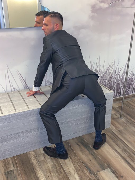 I am waiting in my suit for a hunk to be taken from behind  @werther1_men #gaysuitfetish #menass #formalsocks<a href="/tag/men"class="tags"><span>#men</span></a><a href="/tag/suitandtie"class="tags"><span>#suitandtie</span></a><a href="/tag/frombehind"class="tags"><span>#frombehind</span></a><a href="/tag/bottom"class="tags"><span>#bottom</span></a><a href="/tag/fuckmeplease"class="tags"><span>#fuckmeplease</span></a>