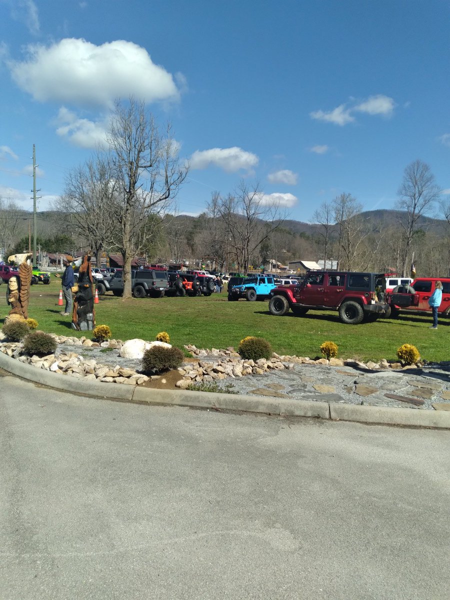 Rob915 on Twitter "Hubbs and I went to the Cades Cove Jeep Run today