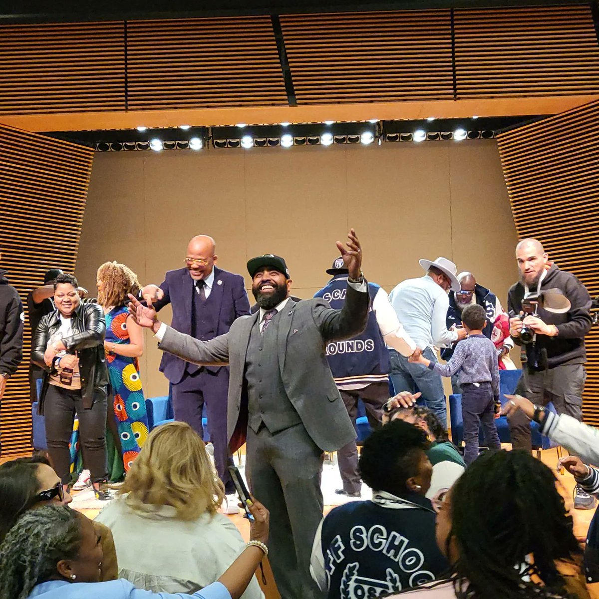Educate2Lead (@_janicemclean) on Twitter photo Day 2 of the OSG Transformational Leadership Conference was even more dope. Gems dropped by the fam Uncle Dame Dash and Freeway. The wrap up with Miesha Porter and all our Black Queens was phenomenal. Truth all day #OSGTLC2023 <a href="/theofficialOSG/">The Off School Grounds Coalition Inc.</a> Day 2 of the OSG Transformational Leadership Conference was even more dope. Gems dropped by the fam Uncle Dame Dash and Freeway. The wrap up with Miesha Porter and all our Black Queens was phenomenal. Truth all day #OSGTLC2023 <a href="/theofficialOSG/">The Off School Grounds Coalition Inc.</a>