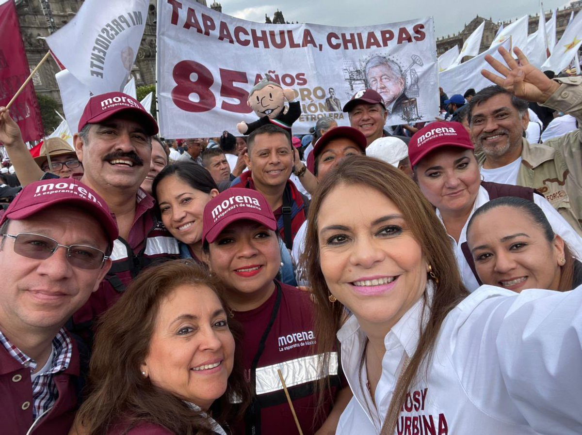¡Los tapachultecos estamos al 💯 con la 4️⃣T!

Junto al Presidente <a href="/lopezobrador_/">Andrés Manuel</a> , conmemoramos el 85 Aniversario de la Expropiación Petrolera, una fiesta nacional por la soberanía energética en donde refrendamos nuestro respaldo al mejor mandatario de la historia de México.
