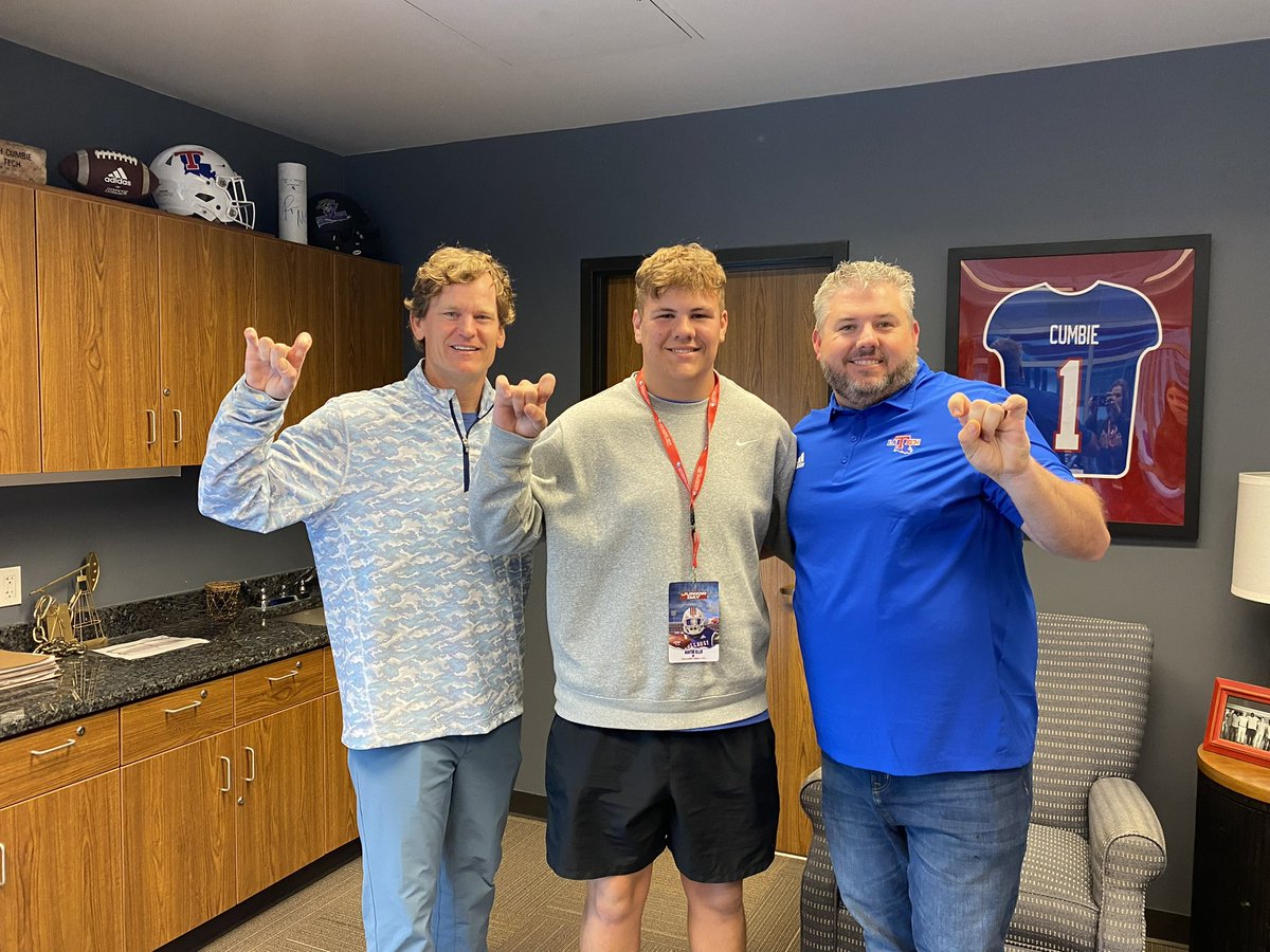 Austin Ellis tweet media