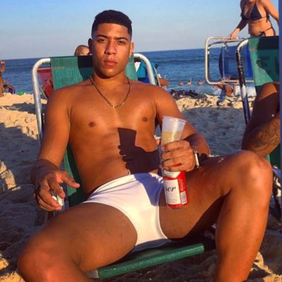 ewertton97's tweet photo. #NovaFotoDePerfil https://t.co/a6WH3urCmN