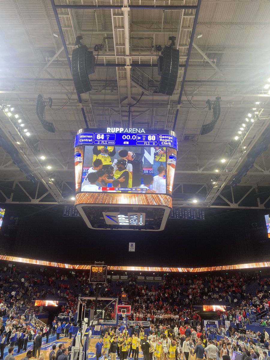 And on that note this was my last time playing mellophone/soprano trombone for the Warren Central Dragon Band. Congratulations to the basketball team on this monumental accomplishment. Thank you to everyone in the band that have been there for me, I love you❤️