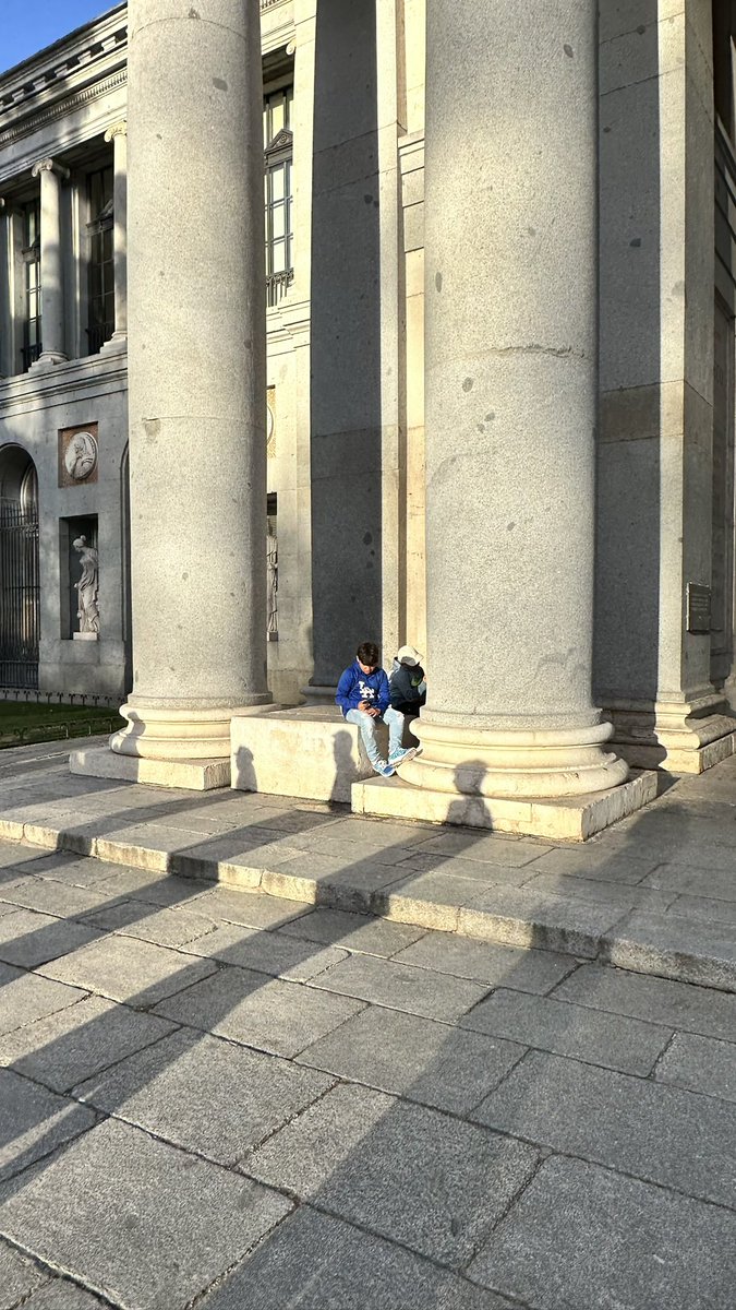 ArcaZayas's tweet photo. So many great places to see in Spain…      My pre-teens disagree 😂😂😂, at least AT&amp;T’s International Day Pass® got my back. https://t.co/HsJtF492XN