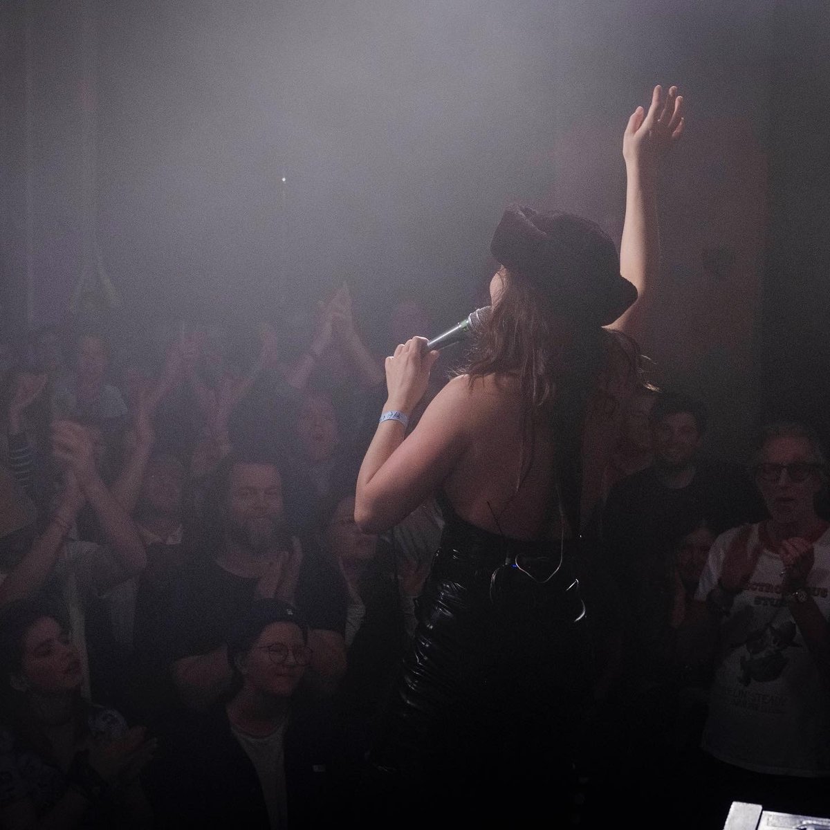 Thanks everyone who came to the show! 
Next up : Antwerp - TRIX on the 22th of march!