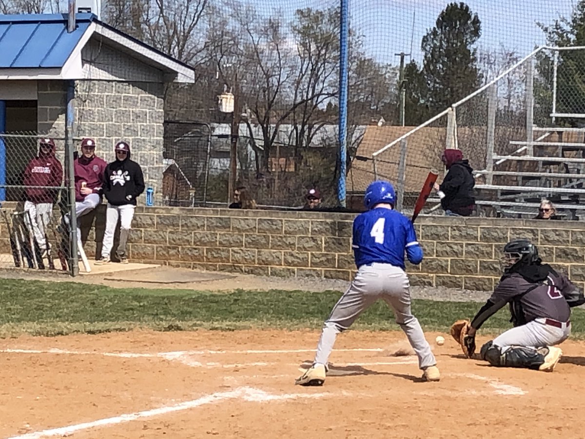 CHSFalconSports's tweet photo. JV Baseball completes a DH sweep of Stuarts Draft to improve to 3-0 on the year! 

Nathan Snyder got the CG win in Game 1, 2-1! 

Blake Helsley, Blake Kniceley, and Austin Hosaflook all pitched great as the second game went to extra innings with the Falcons coming out on top 4-1! https://t.co/mWGEdZZF3A