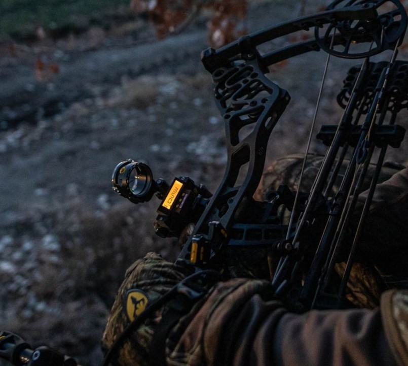 trophyridge's tweet photo. With the Digital React, you can choose between 6 different backlit colors to best suit your preferences.

#trophyridge #toolsbowhunterstrust #digitalreact #reacttechology #bowsight #bow #bowhunting #bowhunter #archery #archer #archerylife #archeryhunting #archeryaddict https://t.co/4FZmLKJwoI
