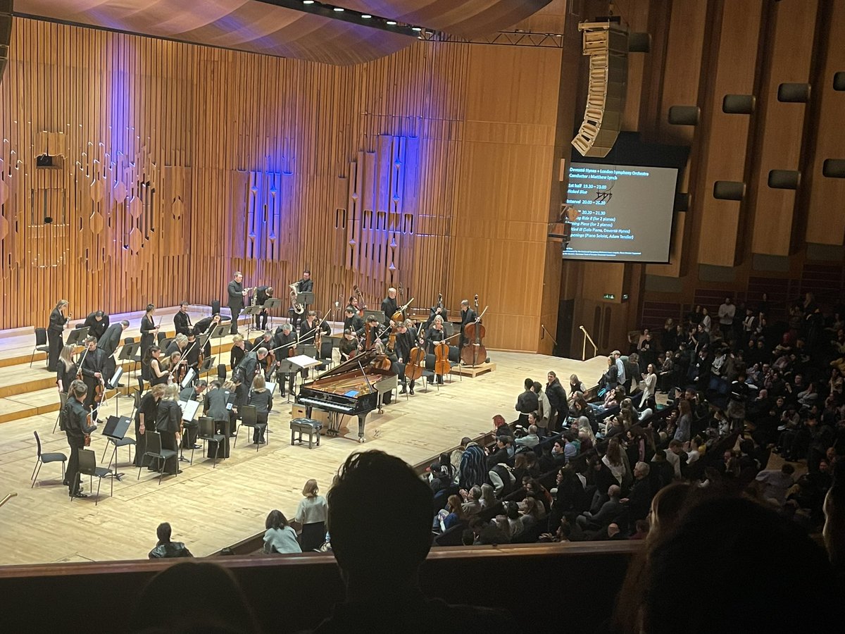 thenitinsawhney's tweet image. Beautiful concert just now @BarbicanCentre from #devontéhynes with @londonsymphony #devhynes