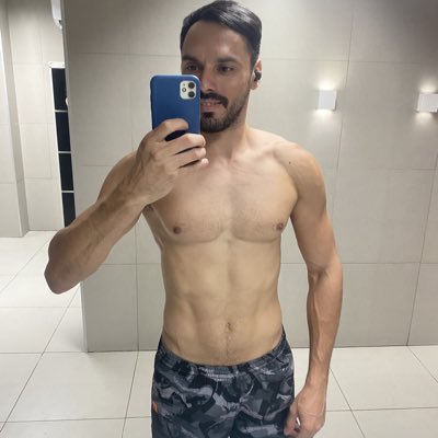 cesarfabio02's tweet photo. #NovaFotoDePerfil https://t.co/63PsLQTuDS