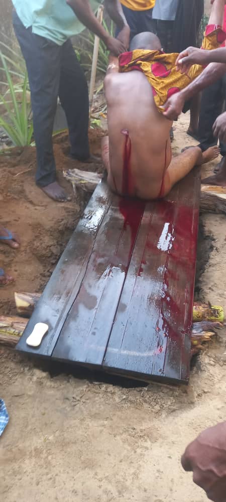 HWokocha's tweet photo. Rivers State is Bleeding Seriously!
😭😭😭

The glossson murder of the DG OF AHOADA WEST,  Hon chiosom lennard after discovery that we are winning there come his death..
@inecnigeria , @MBuhari and Security agencys has To failed Rivers People..
Please Rt
#prayforRivers https://t.co/qKZPHRqXAy