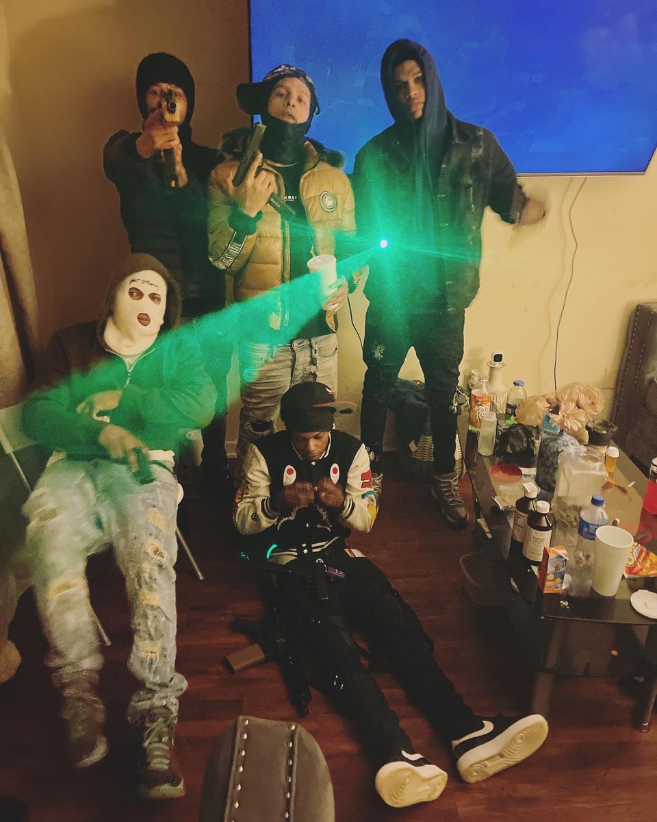 choppayocmb's tweet photo. My shottas https://t.co/3SWdn0Zn0D