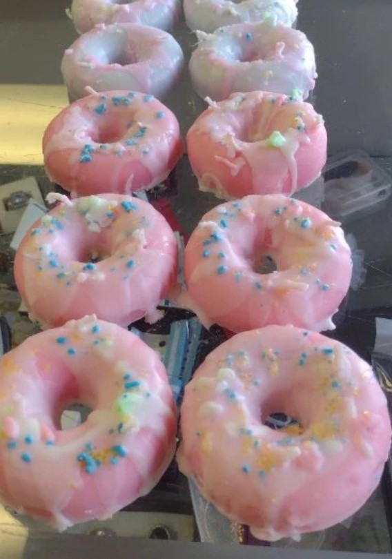 scoobyscandels.com/collections