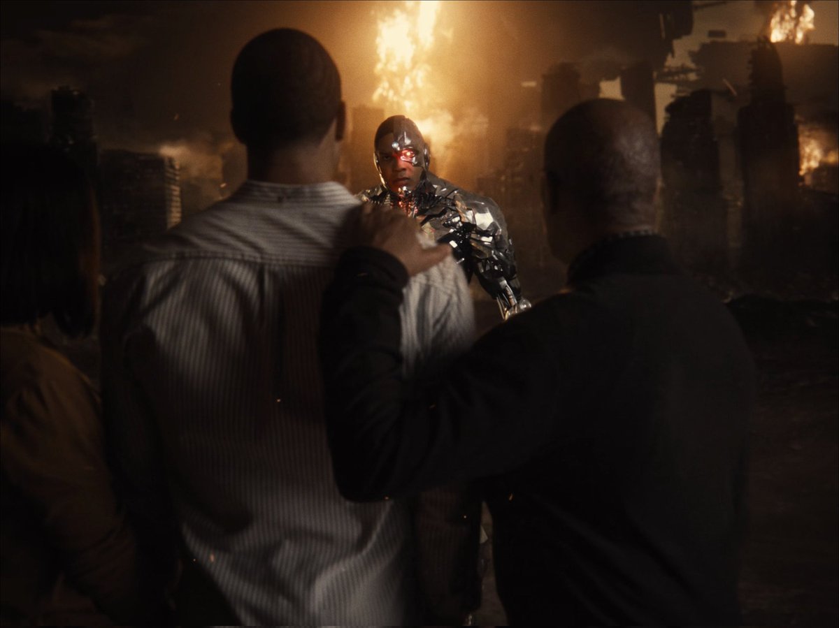 cyborg_movie's tweet photo. Temptation in the desert.

#SellSnyderVerseToNetflix 
#SellZSJLtoNetflix https://t.co/8yeXdotnVU