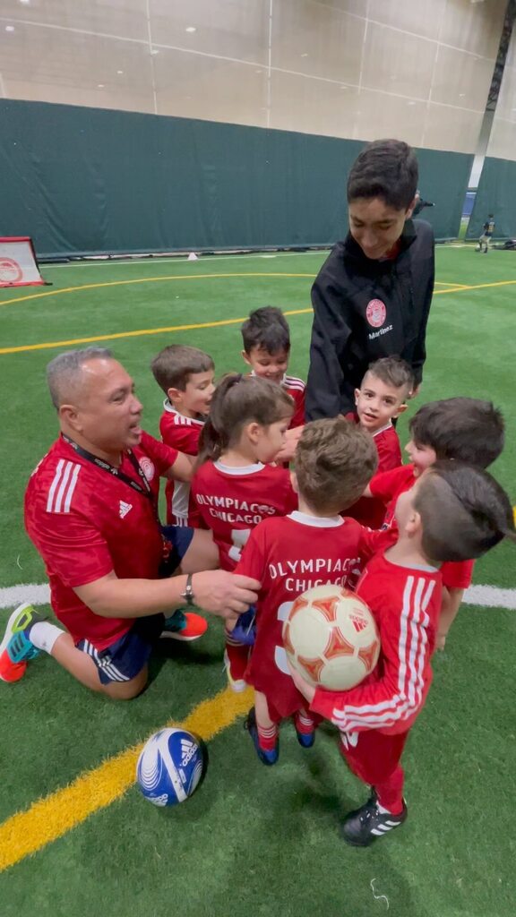 🔴⚪️ 

#olyfcacademy #olympiacos #olyfcschools #olympiacoschi #olympiacoschicago #olympiacosfcsoccerschools #wekeepondreaming #onepassion #onedream #oneacademy #onefamily #weareolympiacos #beolympiacos #parkridge #youth #soccer
<a href="/olyfcacademy/">Olympiacos FC Academy</a> @olympiac… instagr.am/reel/Cp8dTWbJc…