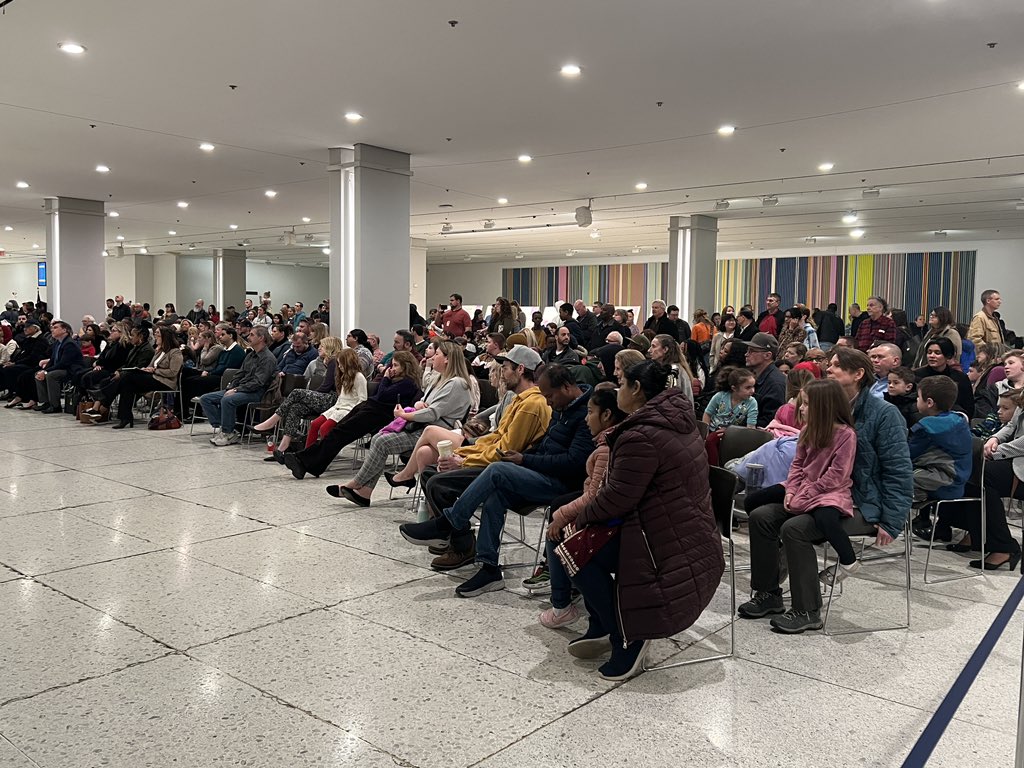 District families enjoyed the ESPlaza Abstract Expressionist Rockefeller collection and their students’ work inspired by the masters! #gottahaveart <a href="/NorthColonieCSD/">North Colonie CSD</a> <a href="/northcolonieart/">@NorthColonieArt</a>