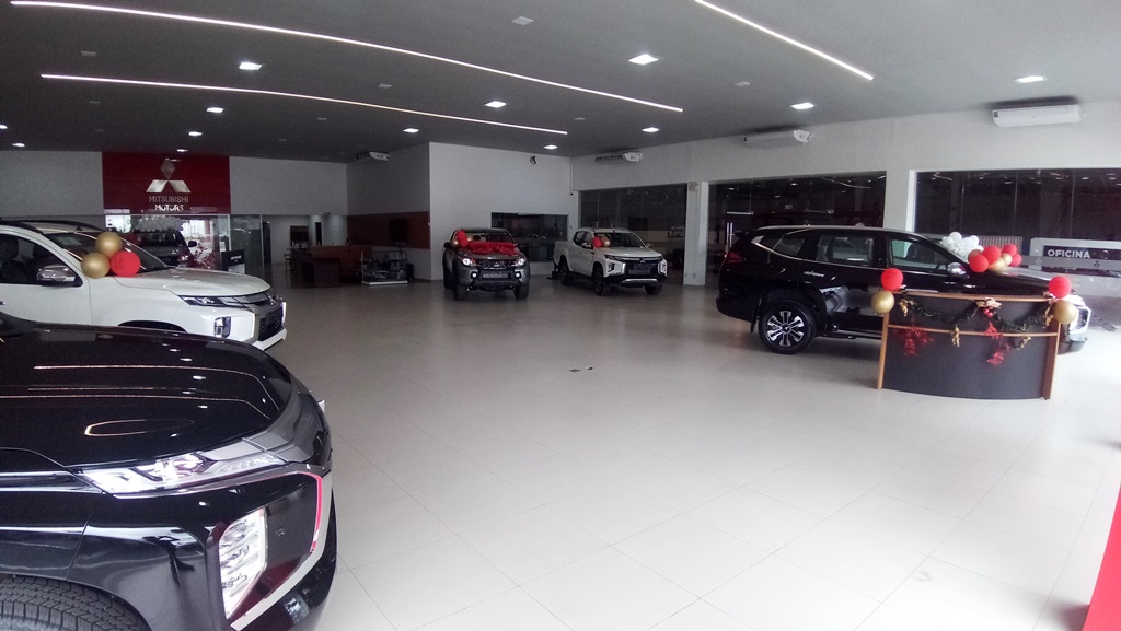 AutoDestaque's tweet photo. Macom Mitsubishi reinaugurou concessionária em Ananindeua, no Pará, para ampliar seu atendimento [https://t.co/LqValywLp7] #Macom #Mitsubishi #MacomMitsubishi #MitsubishiMotors #Ananindeua #MacomAnanindeua #MacomMitsubishiAnanindeua #concessionária #autorizada #revenda https://t.co/ZDmDHEGP1G