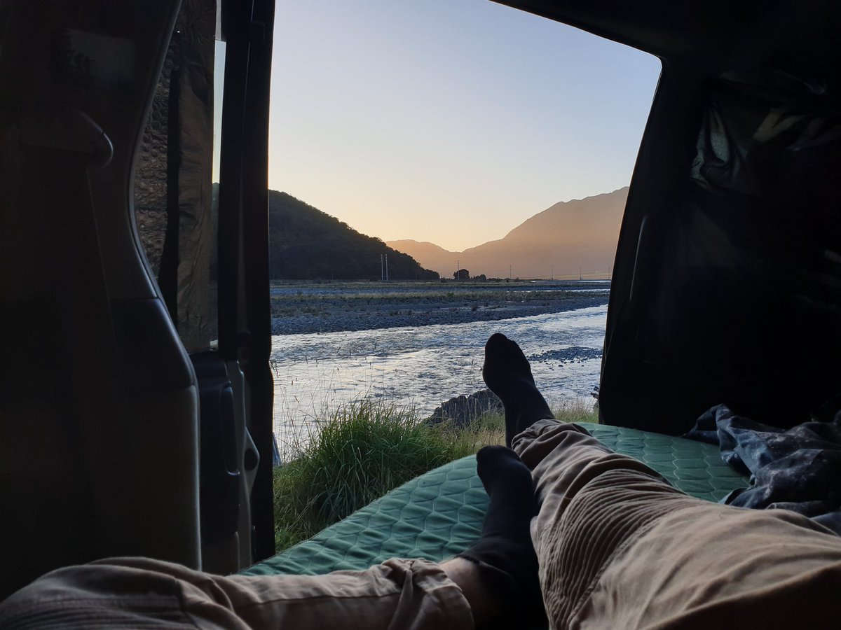 𝕵𝖔𝖗𝖉 𝕮𝖗𝖊𝖆𝖙𝖊𝖘 ✂️👽 tweet media