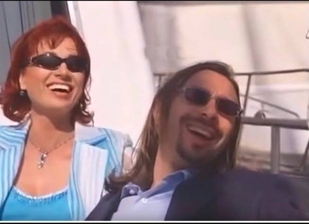 Kotu adam sevdam 11 yasinda kursatla basladi.. #yilanhikayesi