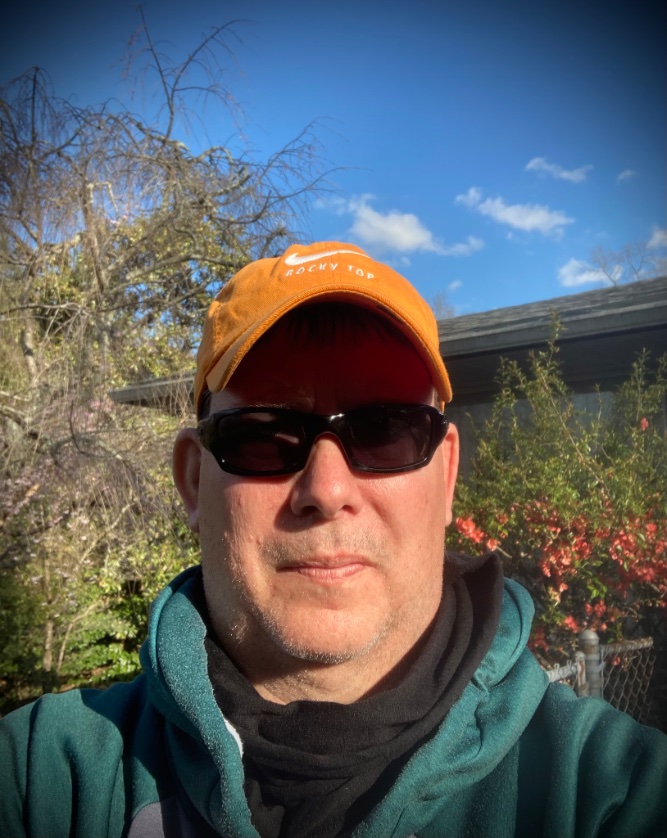 ktesk1's tweet photo. @TonyBasilio 🏀🍊Garza Law OT -the story of   Dads hat , thanks for letting me tell it  TB ! Go Vols https://t.co/ap4hE0MZG3