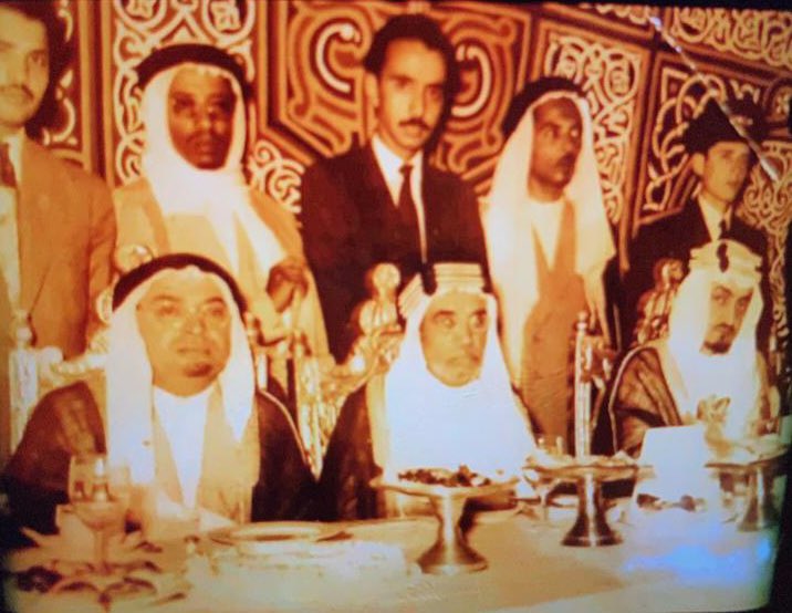 أسرة آل فَضْل tweet media