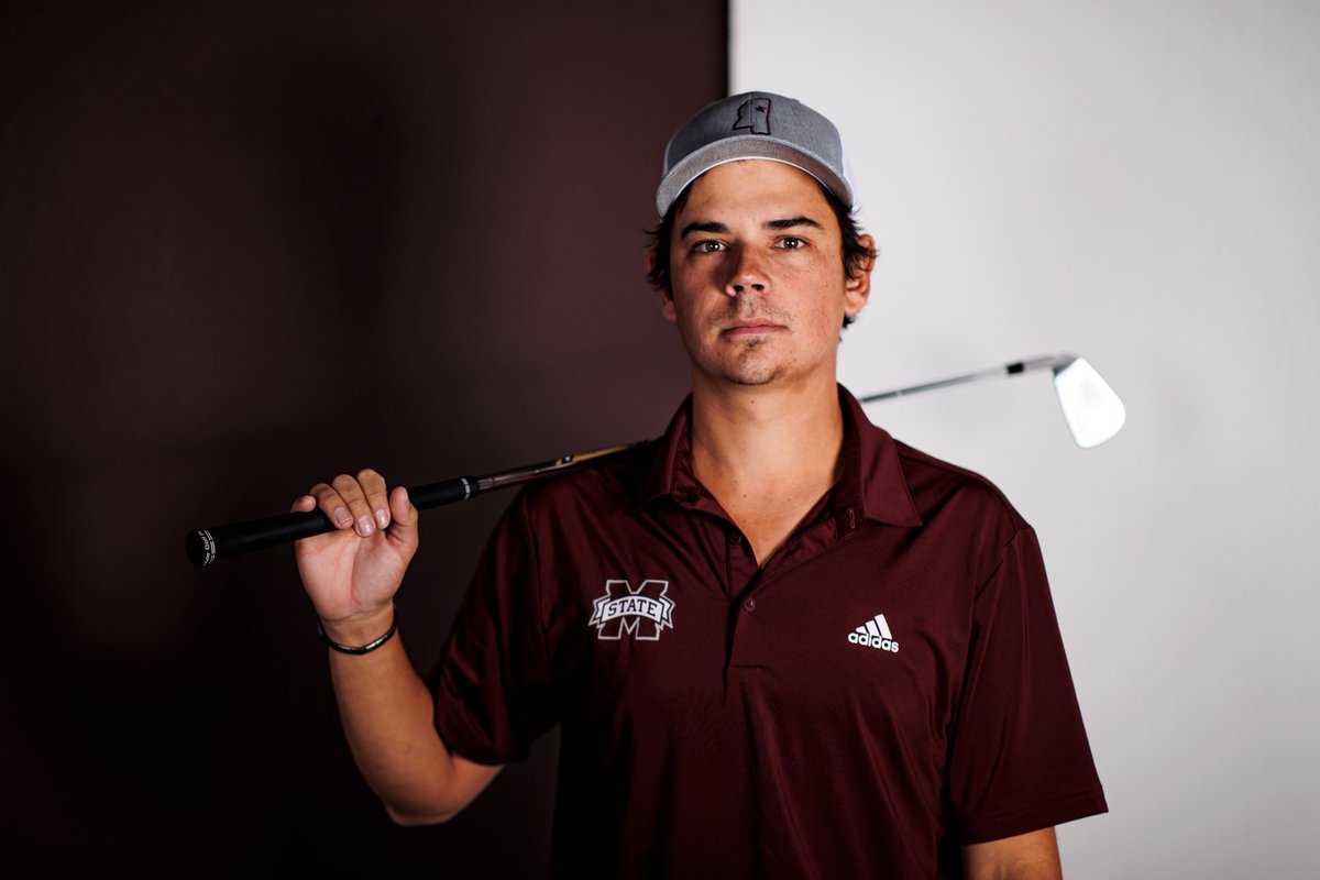 HailStateMG's tweet photo. Peanut carded 🖐️ birdies in the second round and has made his way into the top 🔟‼️

#HailState🐶 https://t.co/1c2fQ2m3bt