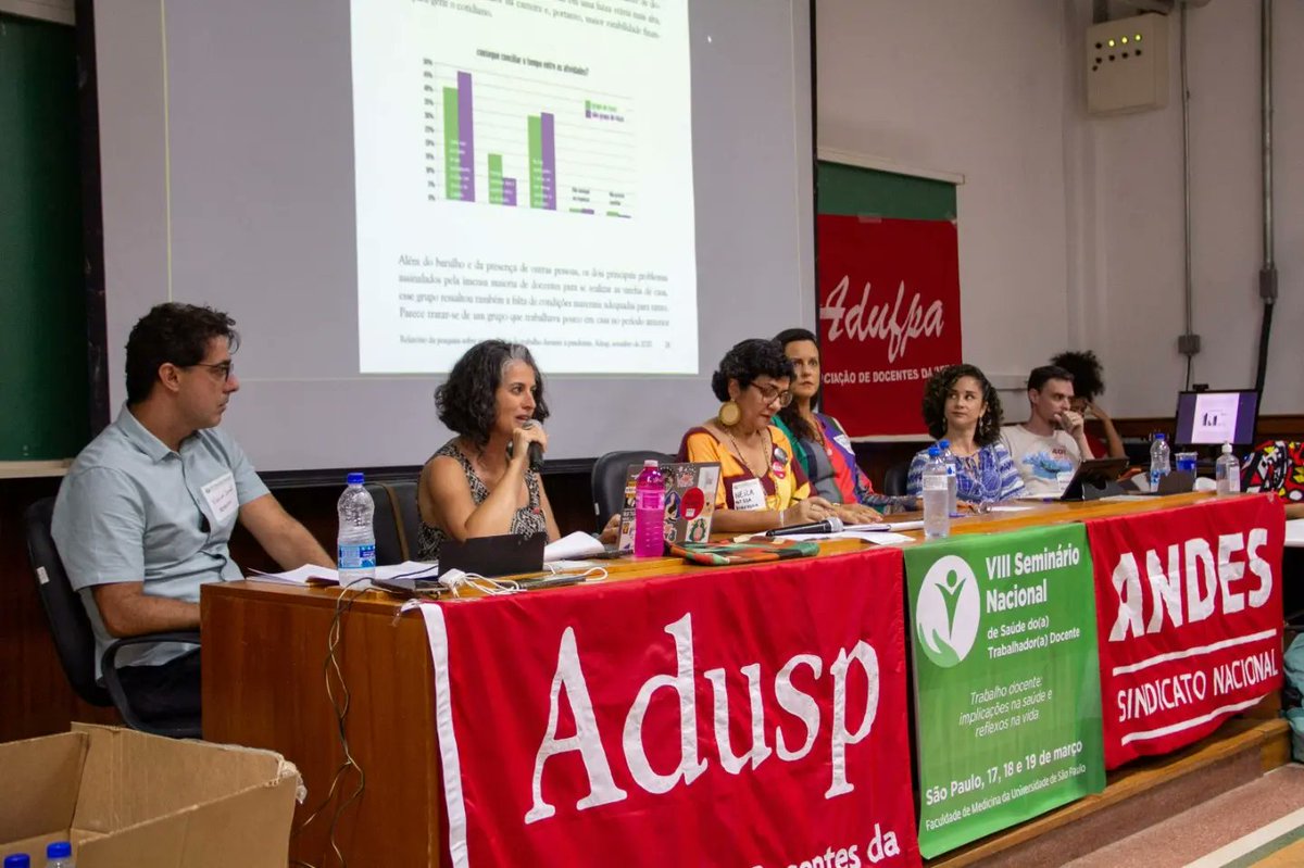 andessindicato's tweet photo. As seções sindicais participaram de painel para divulgação dos resultados das pesquisas realizadas durante a pandemia sobre a saúde docente.
O evento segue até o domingo (19), quando será realizada reunião do GTSSA.
#saudedotrabalhador #saúde #pandemia #ensinoremoto https://t.co/ZEBxFuoT86