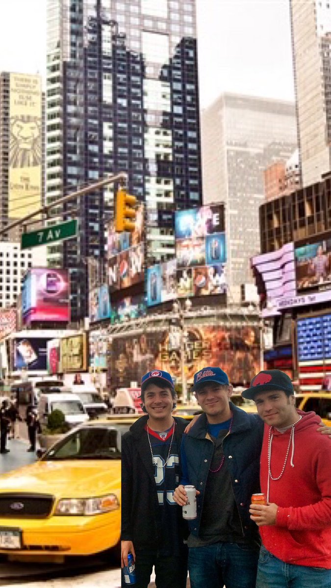 del paxton tweet media