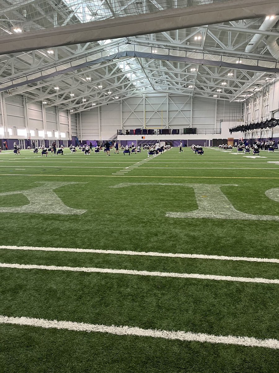 Had a great time at <a href="/HCrossFB/">Holy Cross Football</a> junior day today! Huge thanks to all coaches and staff. <a href="/CoachScottJames/">Scott James</a> <a href="/Coach_Bain/">Coach Bain</a>