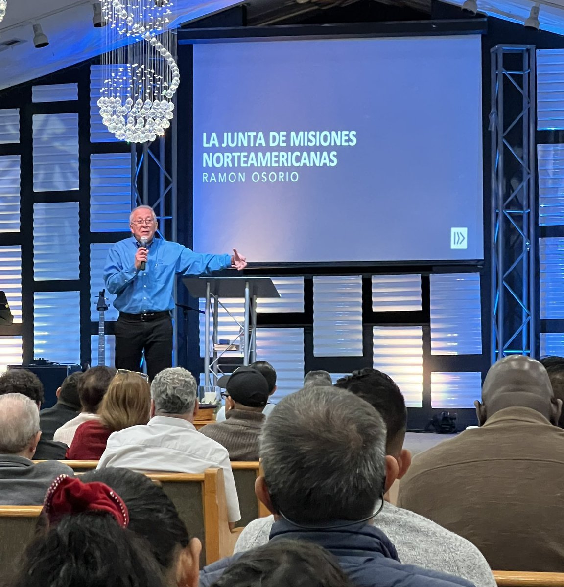 MarkHobafcovich's tweet photo. New Orleans Hispanic churches came together for  @NAMBEvangelism training led by pastors from @JoinNOBA, @LaBaptists, the National Hispanic Baptist Network, @SBCExecComm, @NOBTS and @NAMB_SBC. 
Register your church for Crossover + Serve Tour.
Register: https://t.co/x7HCrvZZdo https://t.co/7vB6hEeM1B