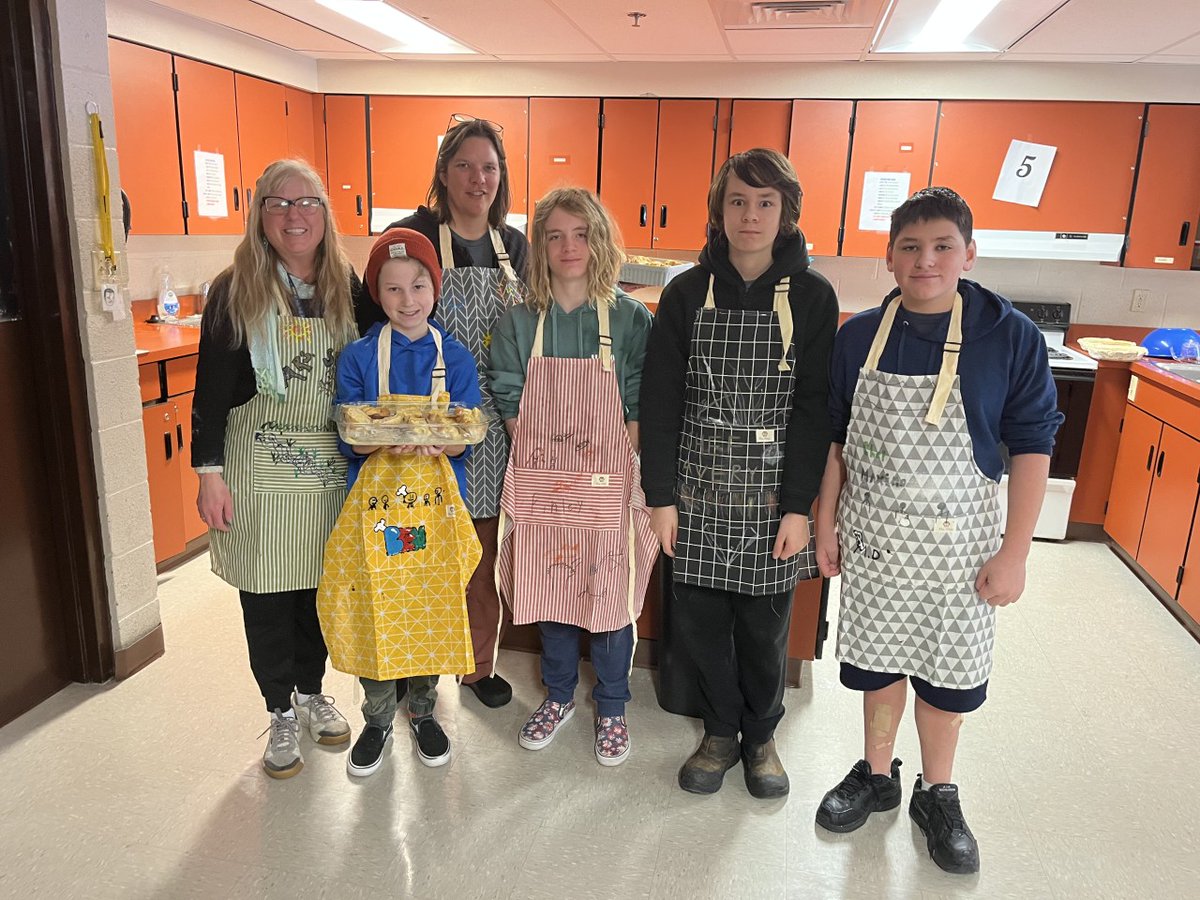 Steamboat Springs Middle School tweet media