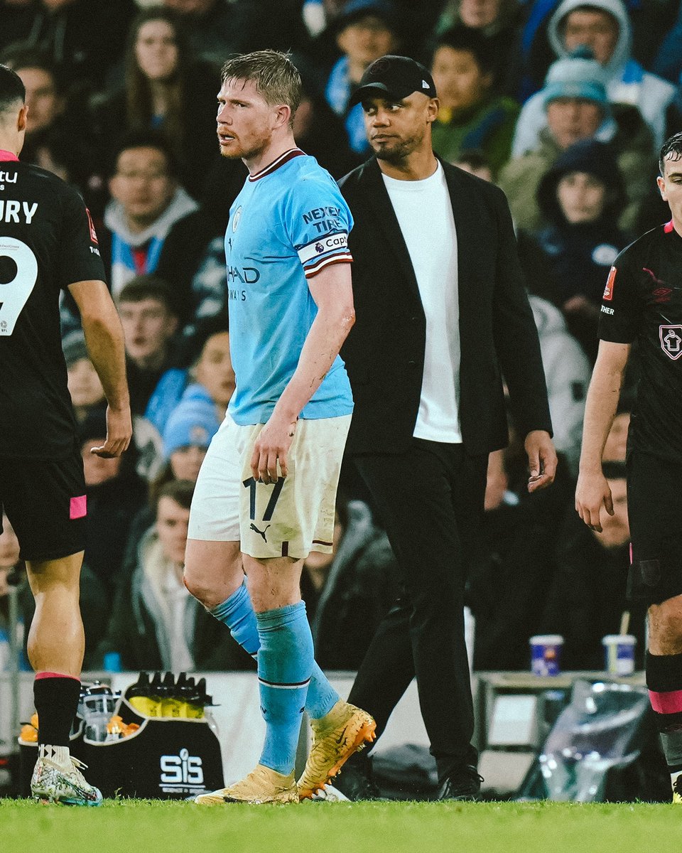 Sorry <a href="/VincentKompany/">Vincent Kompany</a> but very good to see you back at the Etihad, legend! 💙