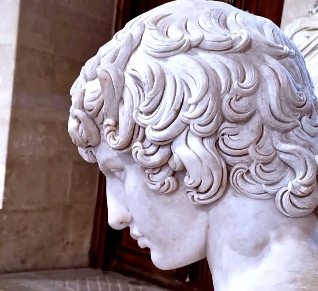 antinousgaygod's tweet photo. 🪷 How do you know if it's a statue of #Antinous? Those copious #curls!  Scholarly treatises have been written on the #LockScheme of his hair. More here: https://t.co/swQvbmYPfd 🪷 https://t.co/XtgL8WQUeu