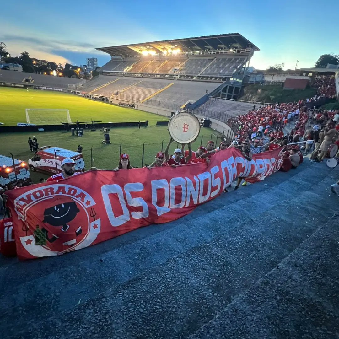 SCIAlvoradaP7's tweet photo. Te sigo no Gigante, também de visitante!
ALVORADA PTE
#OsDonosDaCidade #CaxiasÉInter https://t.co/cl9F8wyFNd