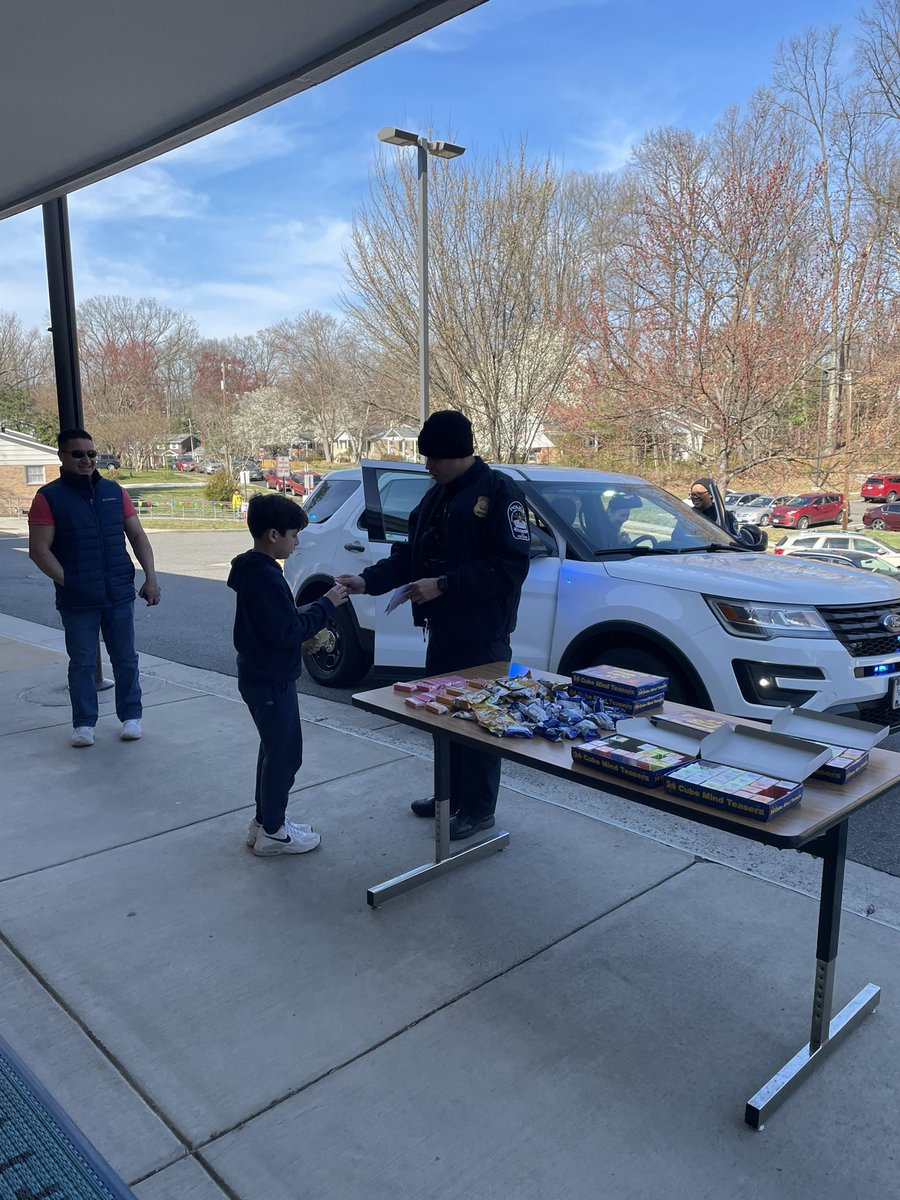 MrsClarke’sCorner tweet media