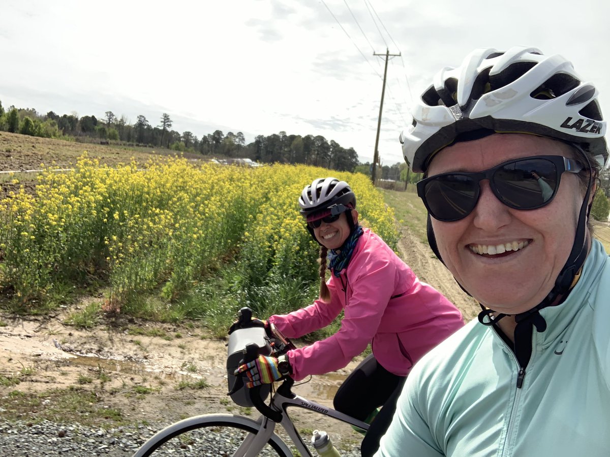 TeamOnDraft's tweet photo. Beautiful ride today with Team On Draft! Thanks all who came out and turned a grey chilly day to sunshine! https://t.co/C5mlE8sK6f